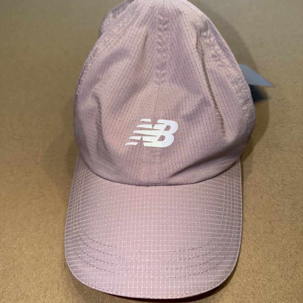 New Balance Women's Reflective 6 Panel Performance Hat O/S LAH51029 Purple